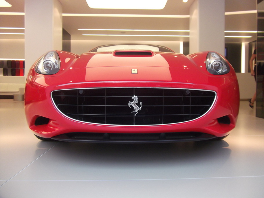 This red Ferrari California was parked at the Ferrari Atelier @ the Berkeley Hotel in Knightsbridge, London. It's the only Atelier of it's kind in the World, and Jamie had the experience to go inside and photograph the cars there.